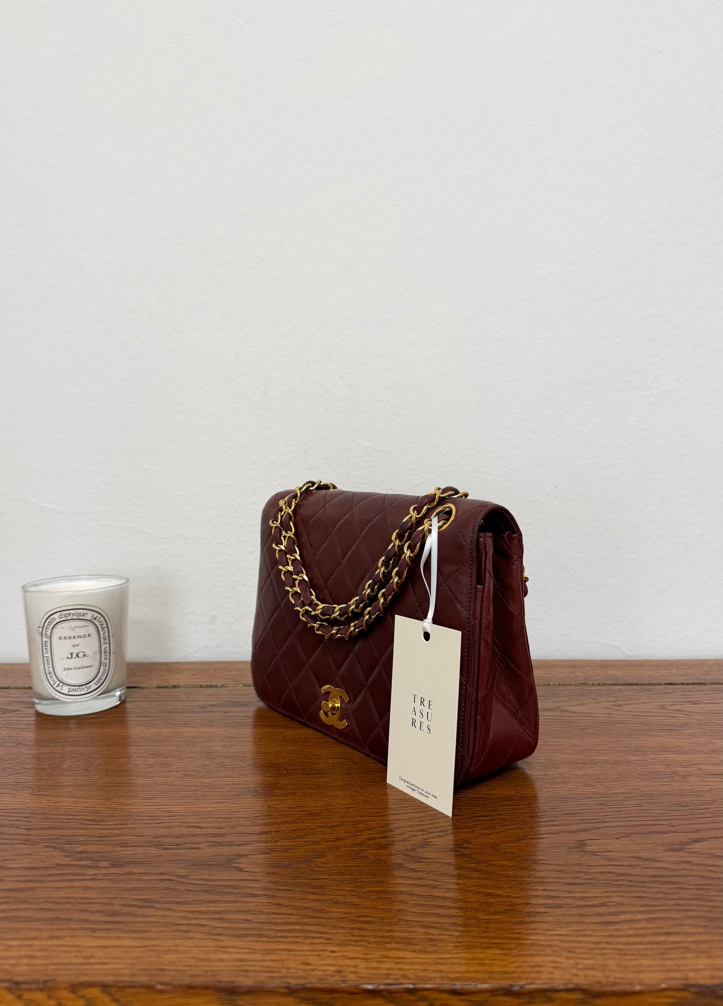 CHANEL FULL FLAP TWIST LOCK 24k GOLD BURGUNDY