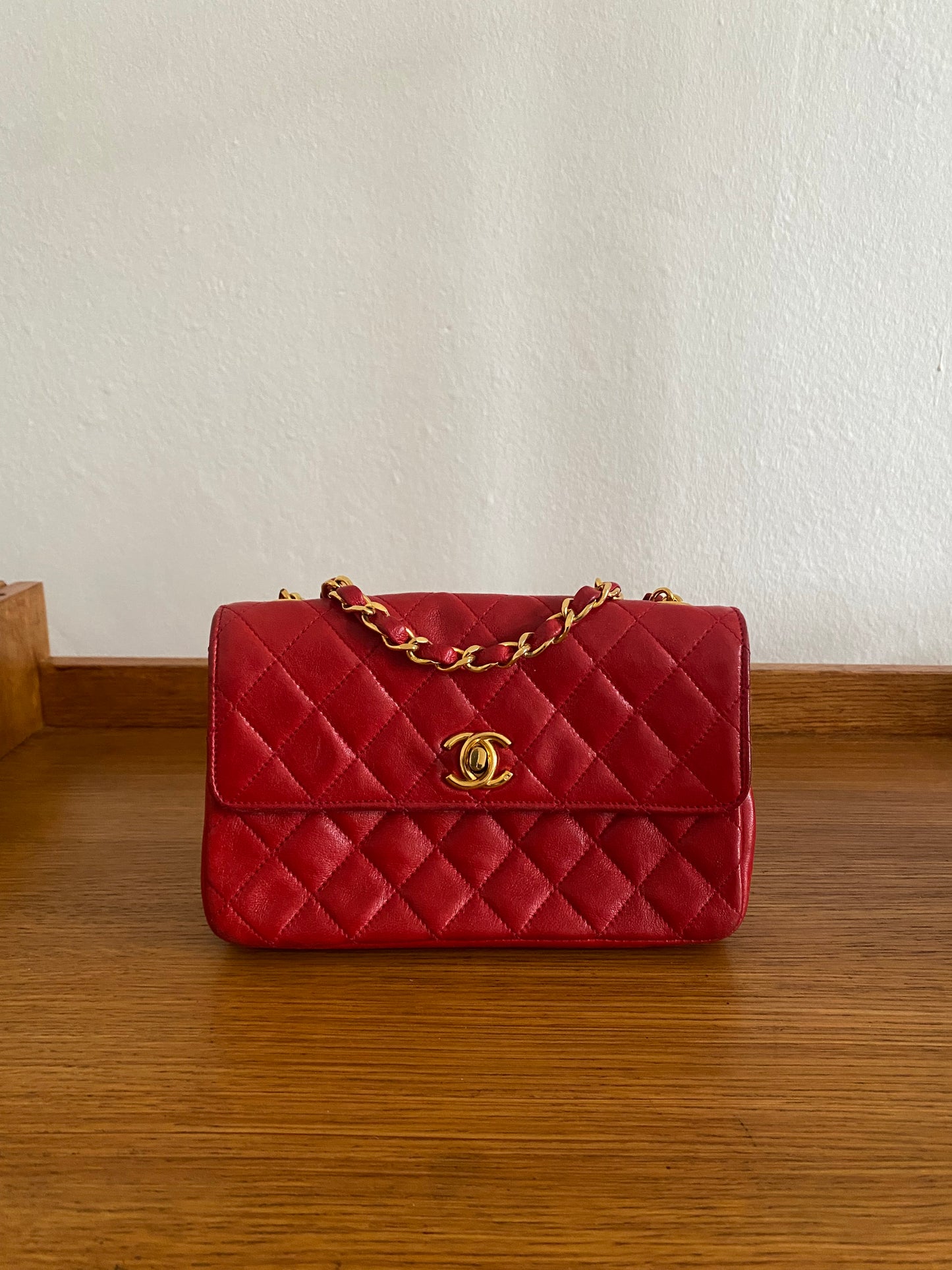 CHANEL MINI FLAP RED