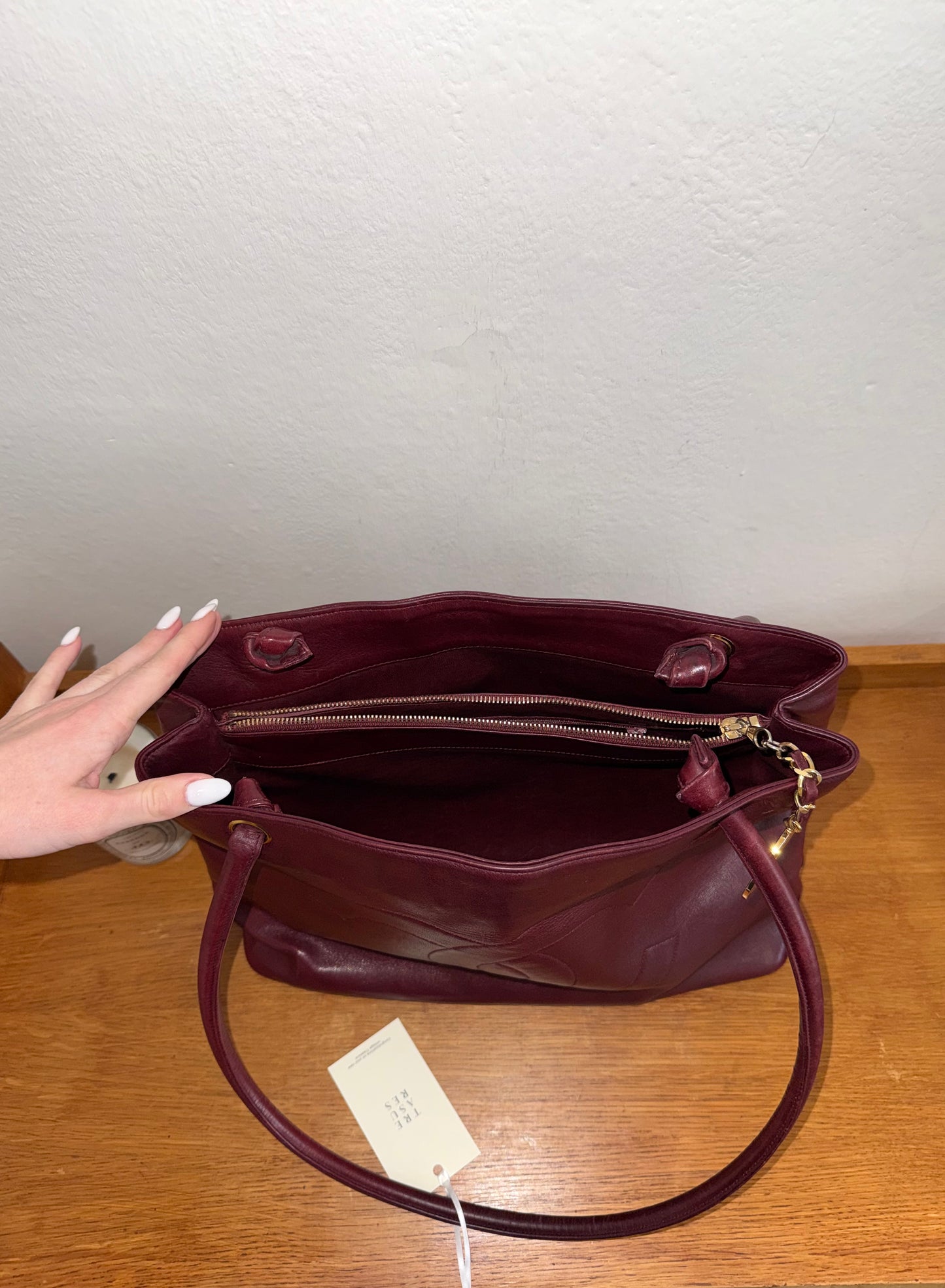CHANEL BURGUNDY TOTE BAG