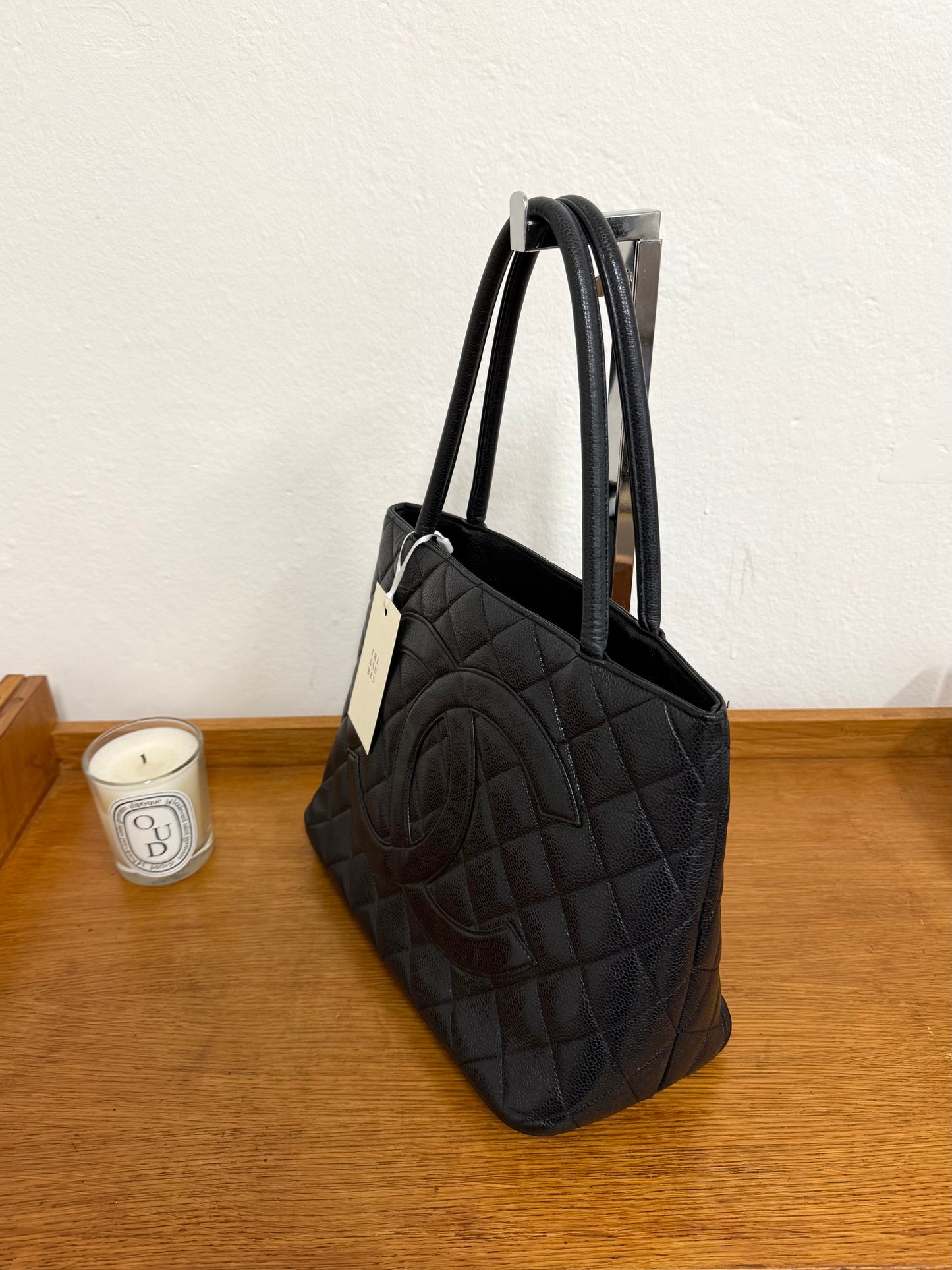 CHANEL CAVIAR MEDALLION TOTE