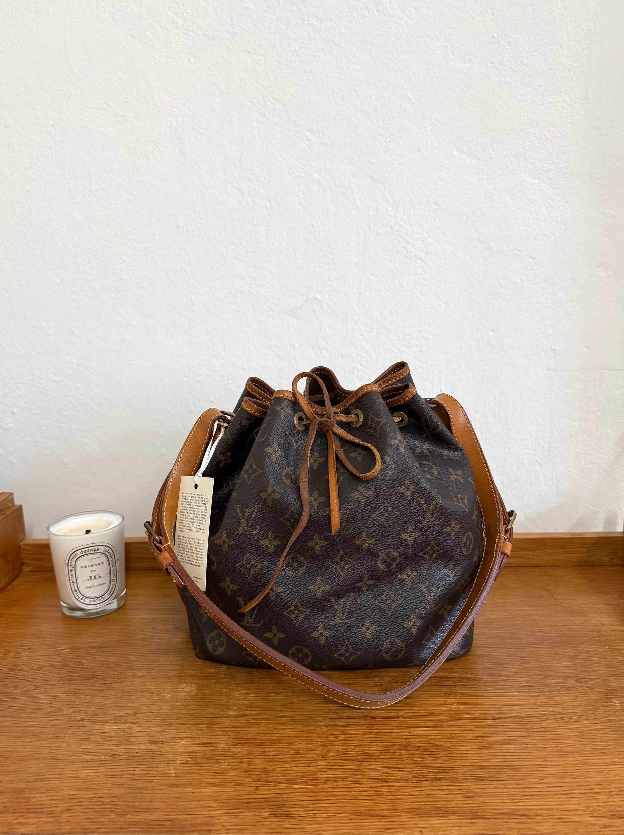 LV PETIT NOÉ MONOGRAM