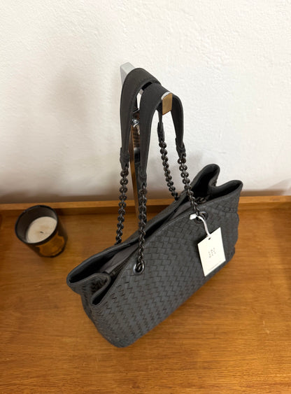 BOTTEGA VENETA INTRECCIATO SHOULDER BAG GREY