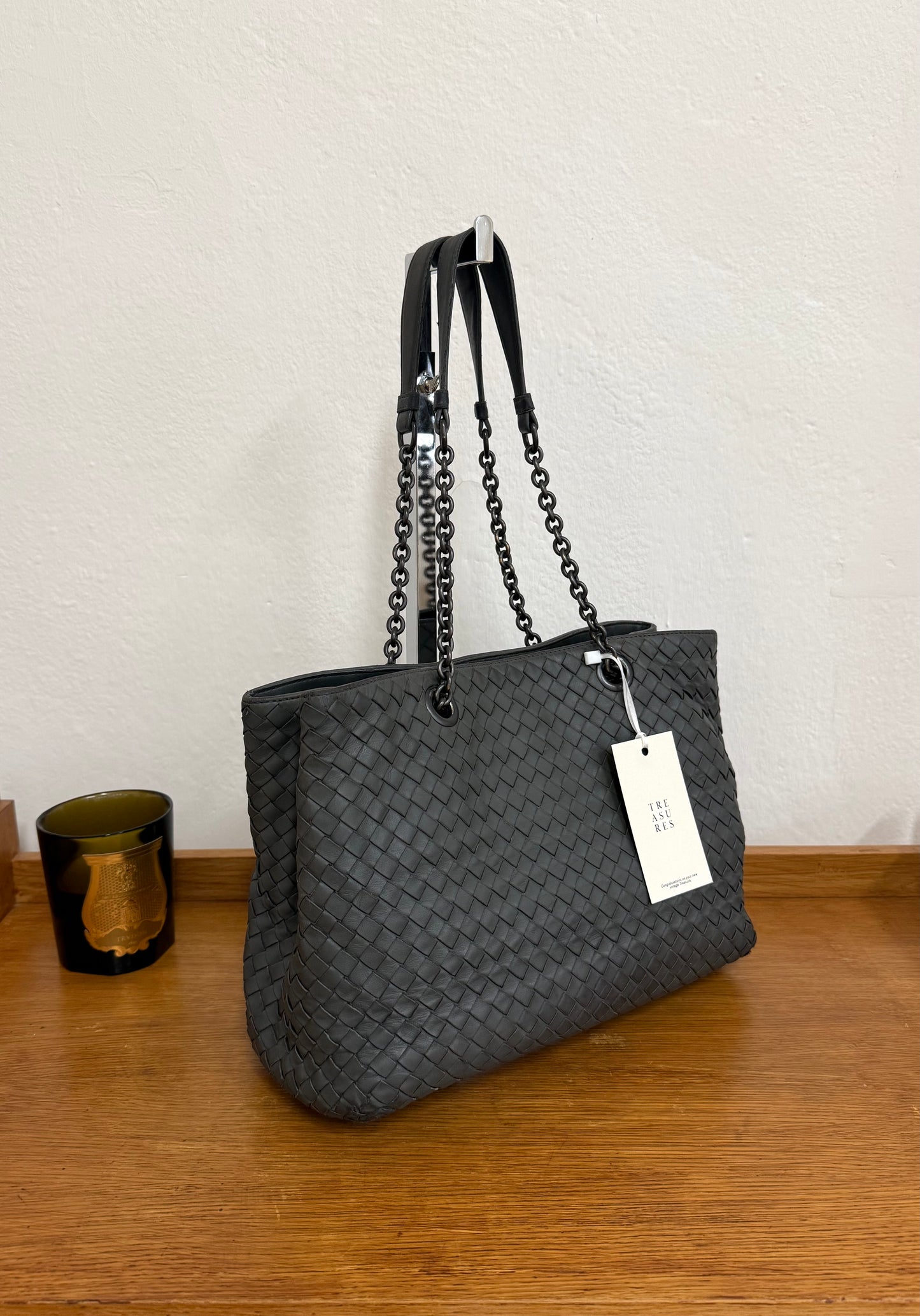 BOTTEGA VENETA INTRECCIATO SHOULDER BAG GREY