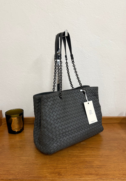 BOTTEGA VENETA INTRECCIATO SHOULDER BAG GREY