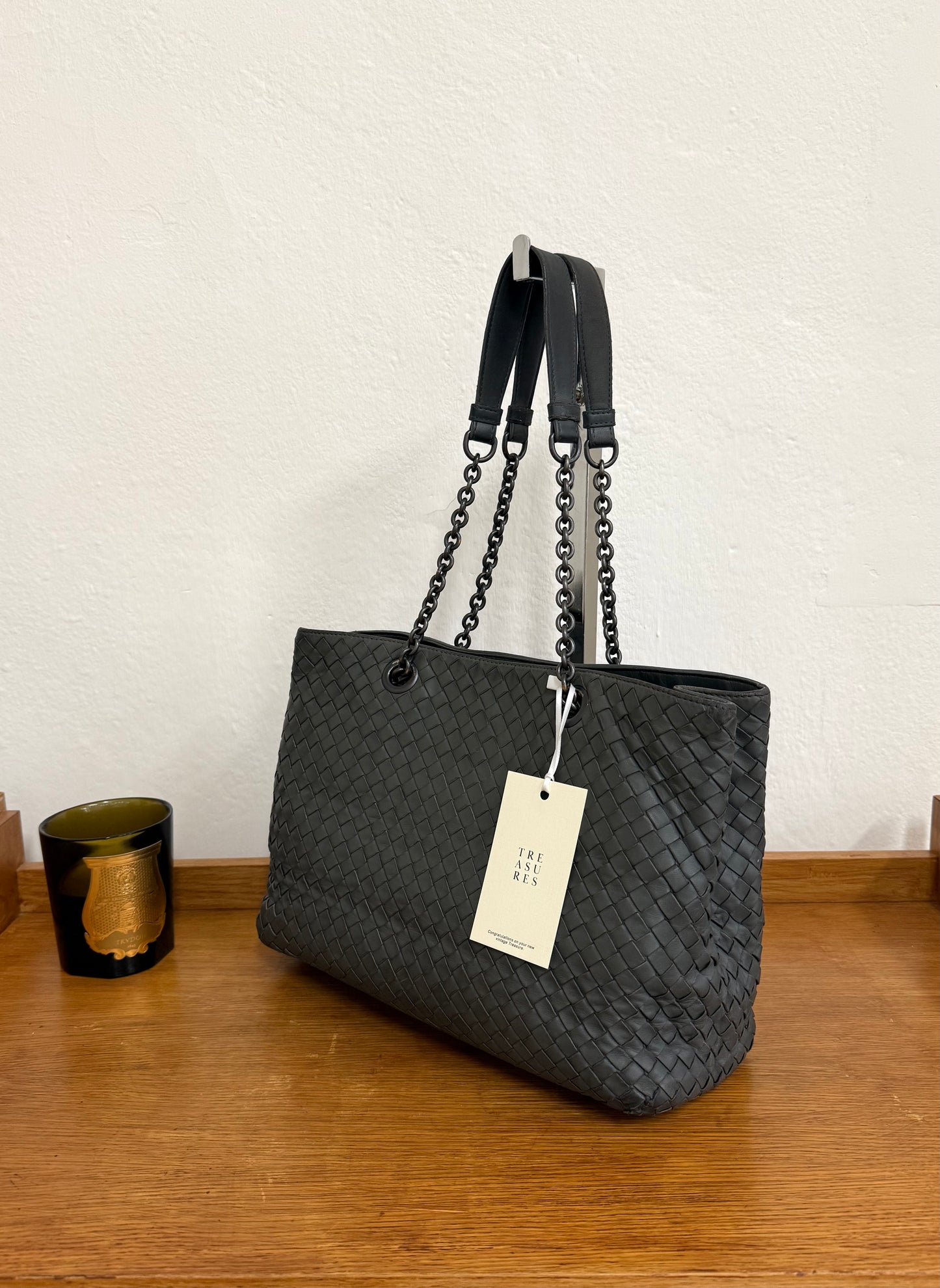 BOTTEGA VENETA INTRECCIATO SHOULDER BAG GREY
