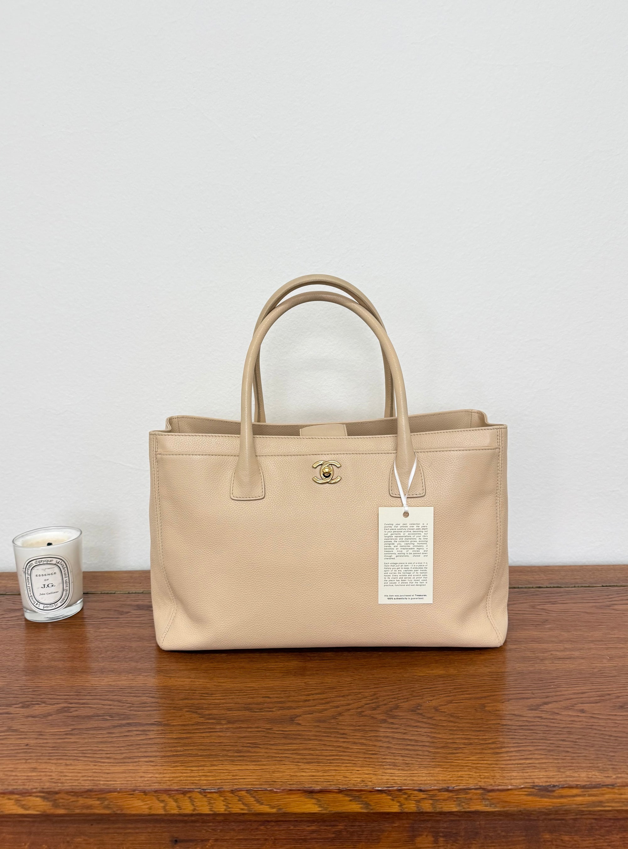 CHANEL EXECUTIVE TOTE BEIGE GOLD HW