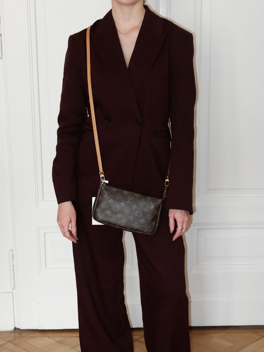 LV POCHETTE