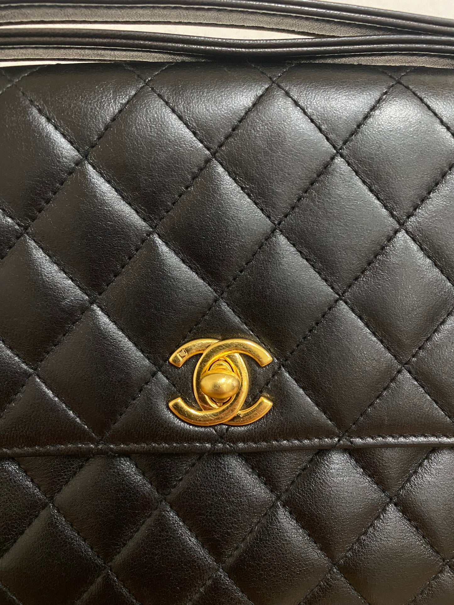 CHANEL TOP HANDLE FLAP TWIST LOCK POCHETTE