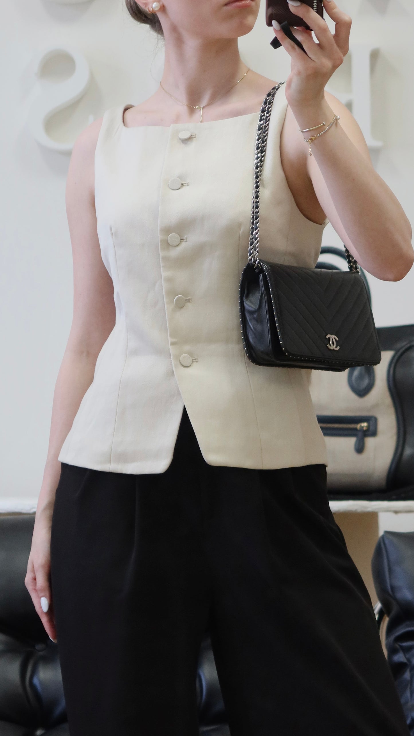 CHANEL WOC BLACK LAMBSKIN SILVER HW