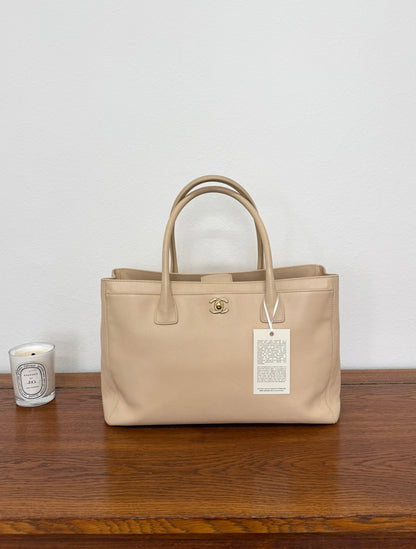 CHANEL EXECUTIVE TOTE BEIGE GOLD HW