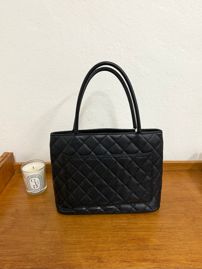 CHANEL CAVIAR MEDALLION TOTE
