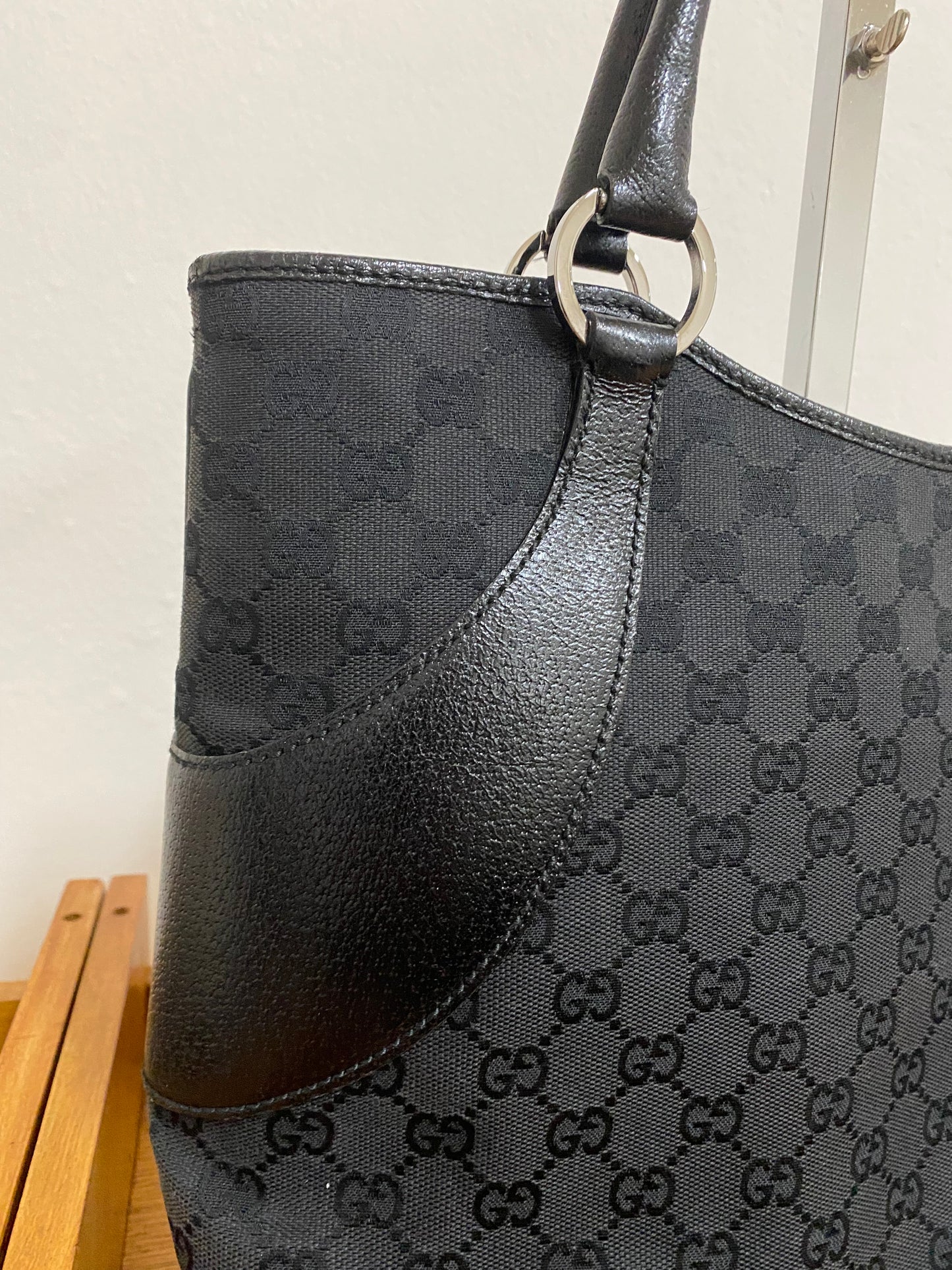 GUCCI GG MONOGRAM BLACK TOTE BAG