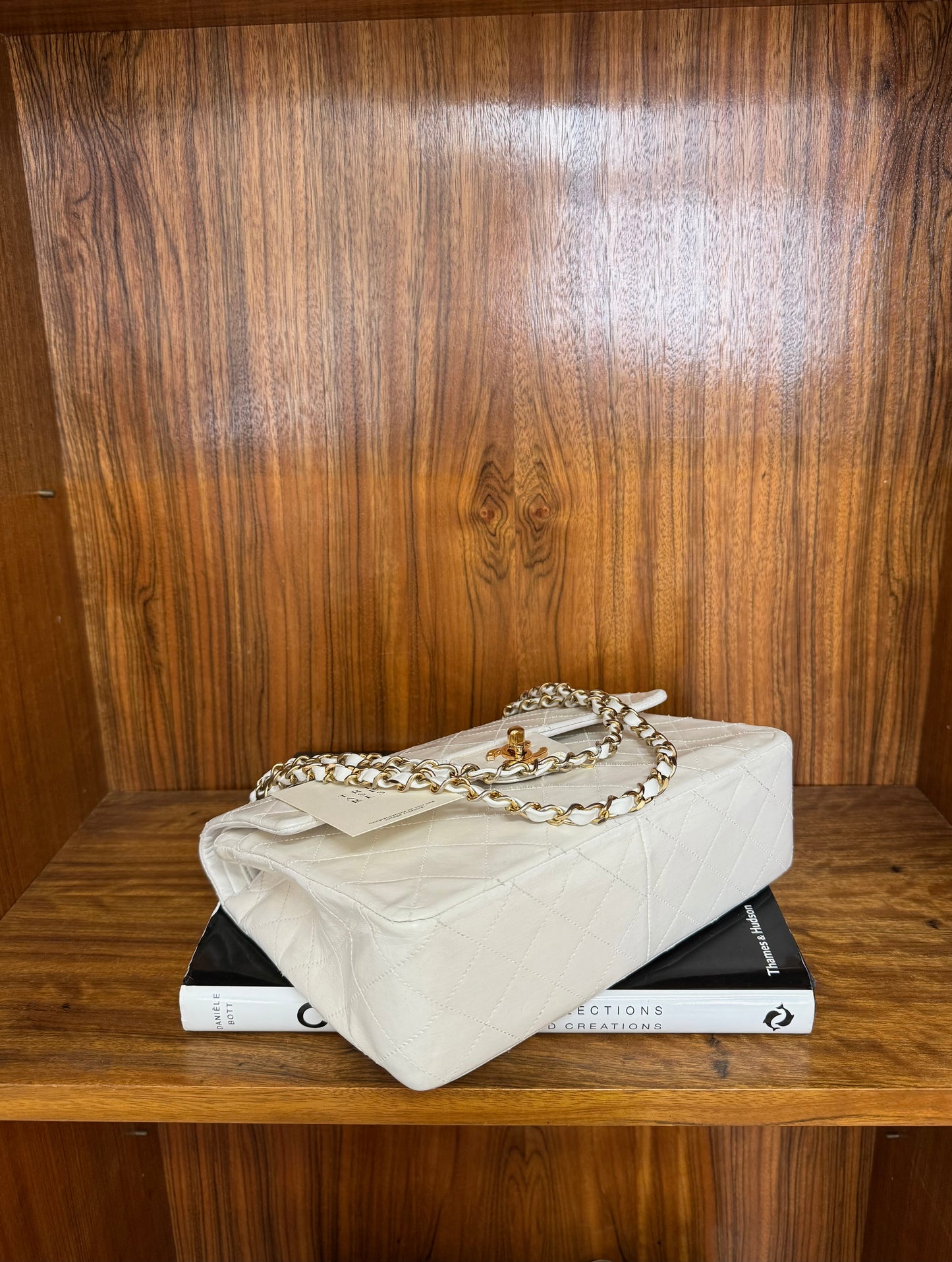 CHANEL CLASSIC DOUBLE FLAP BAG WHITE MEDIUM TALL 24K GOLD
