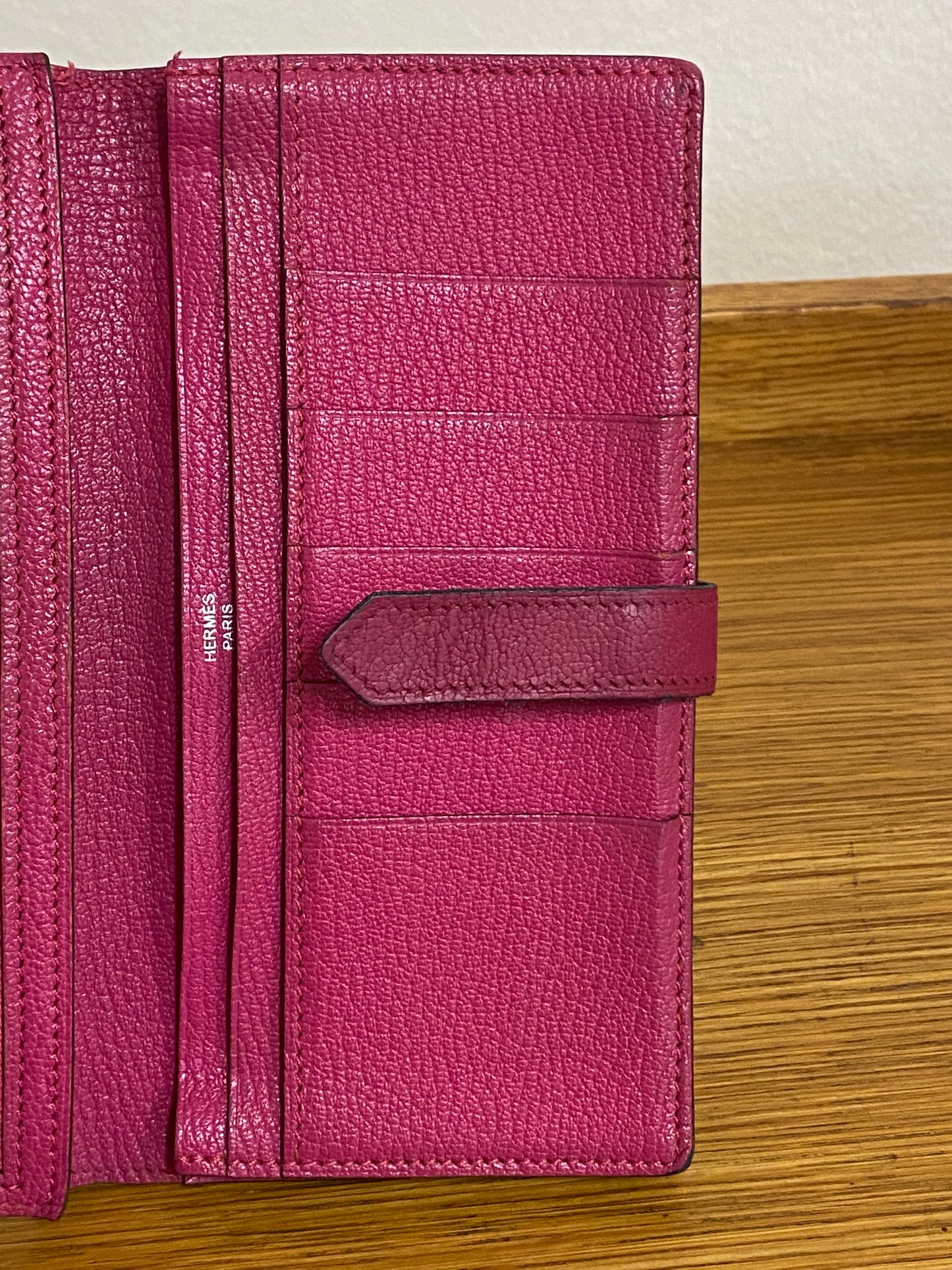 HERMES BEARN WALLET PINK