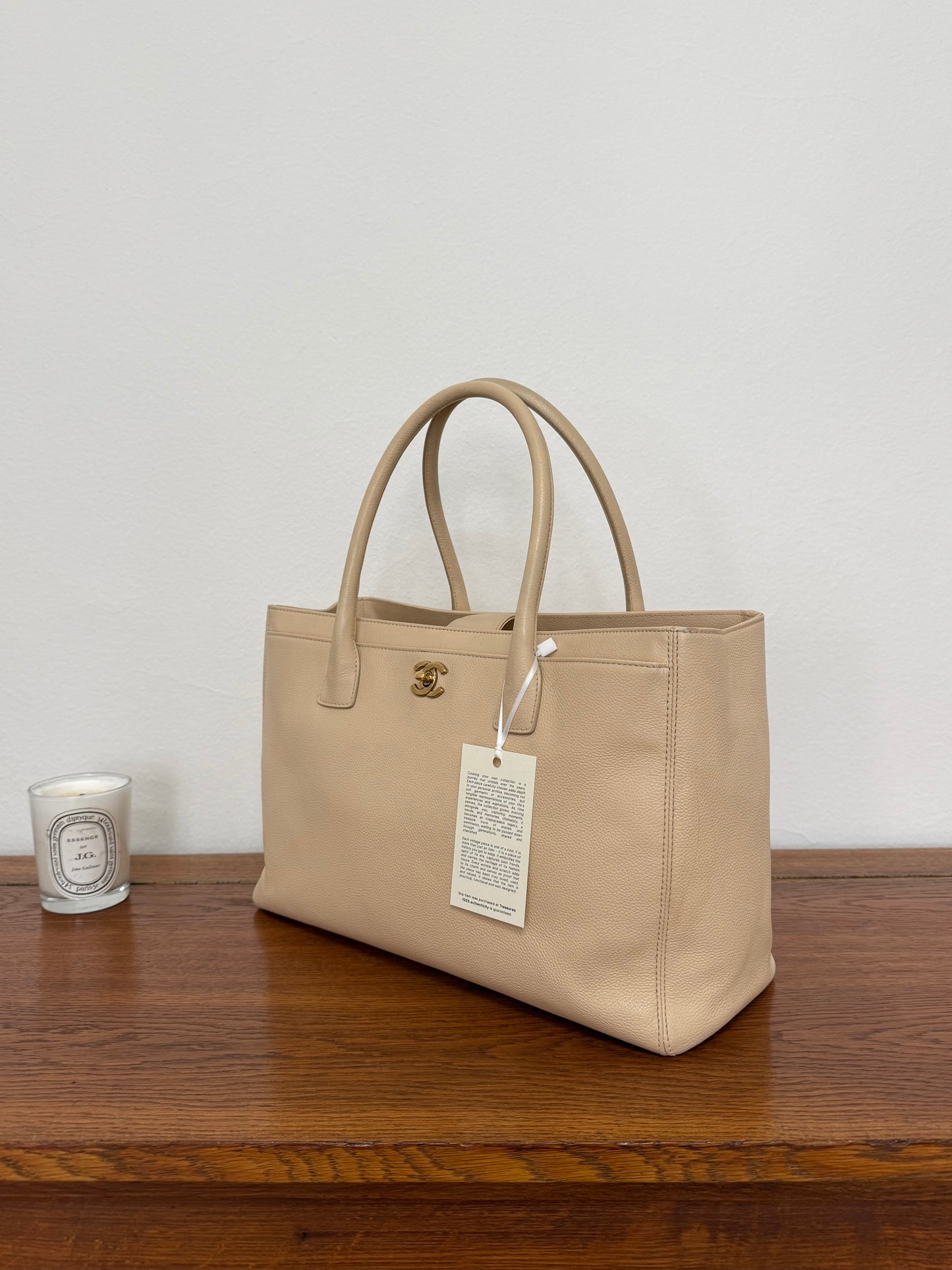 CHANEL EXECUTIVE TOTE BEIGE GOLD HW