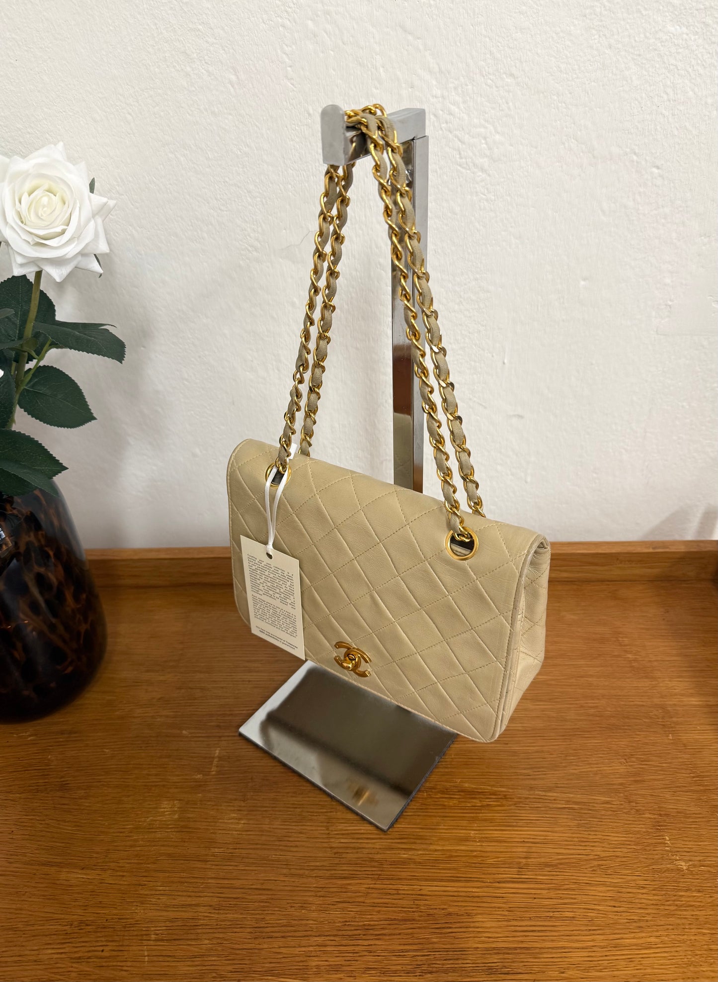 CHANEL FULL FLAP TWIST LOCK 24k GOLD BEIGE