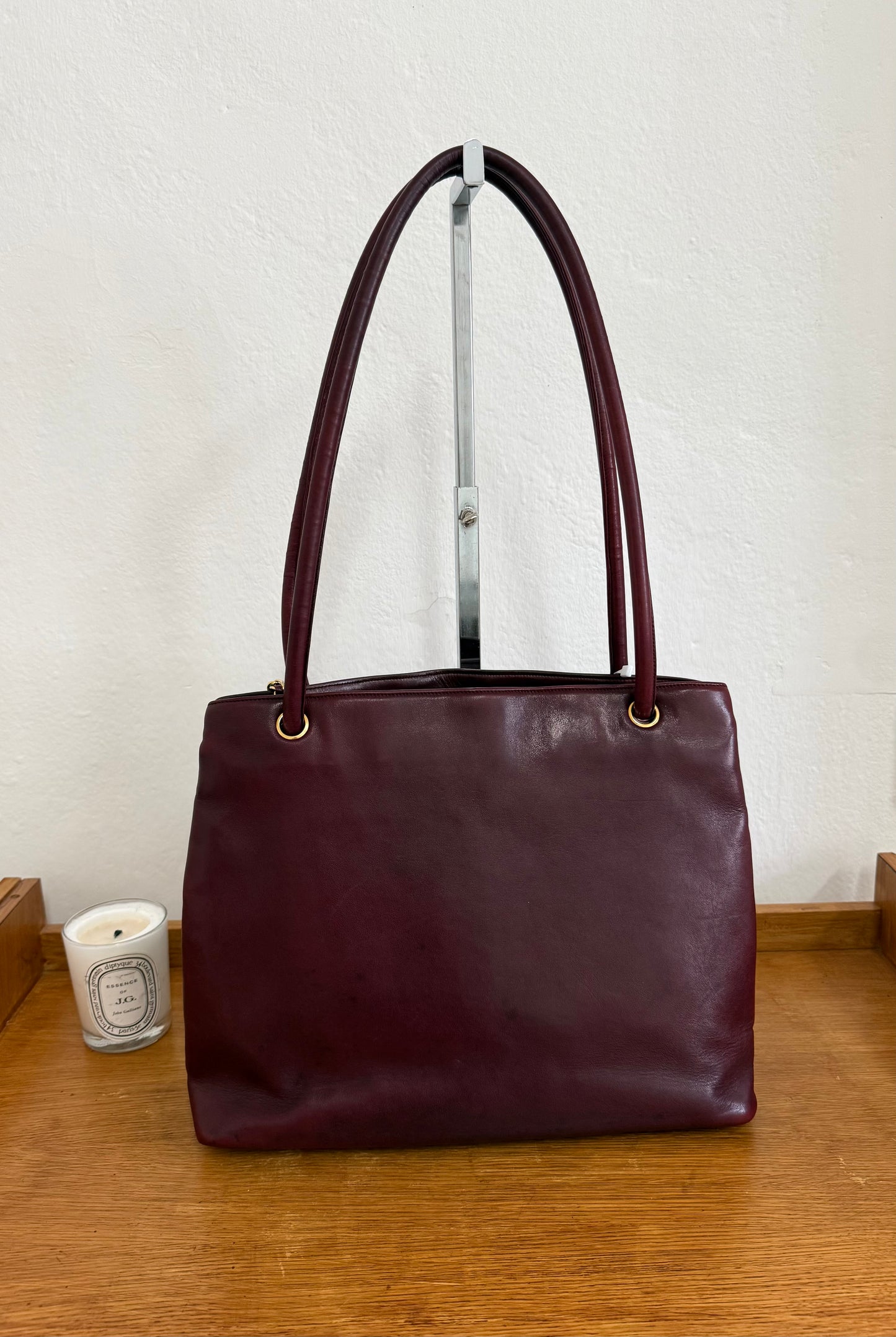 CHANEL BURGUNDY TOTE BAG
