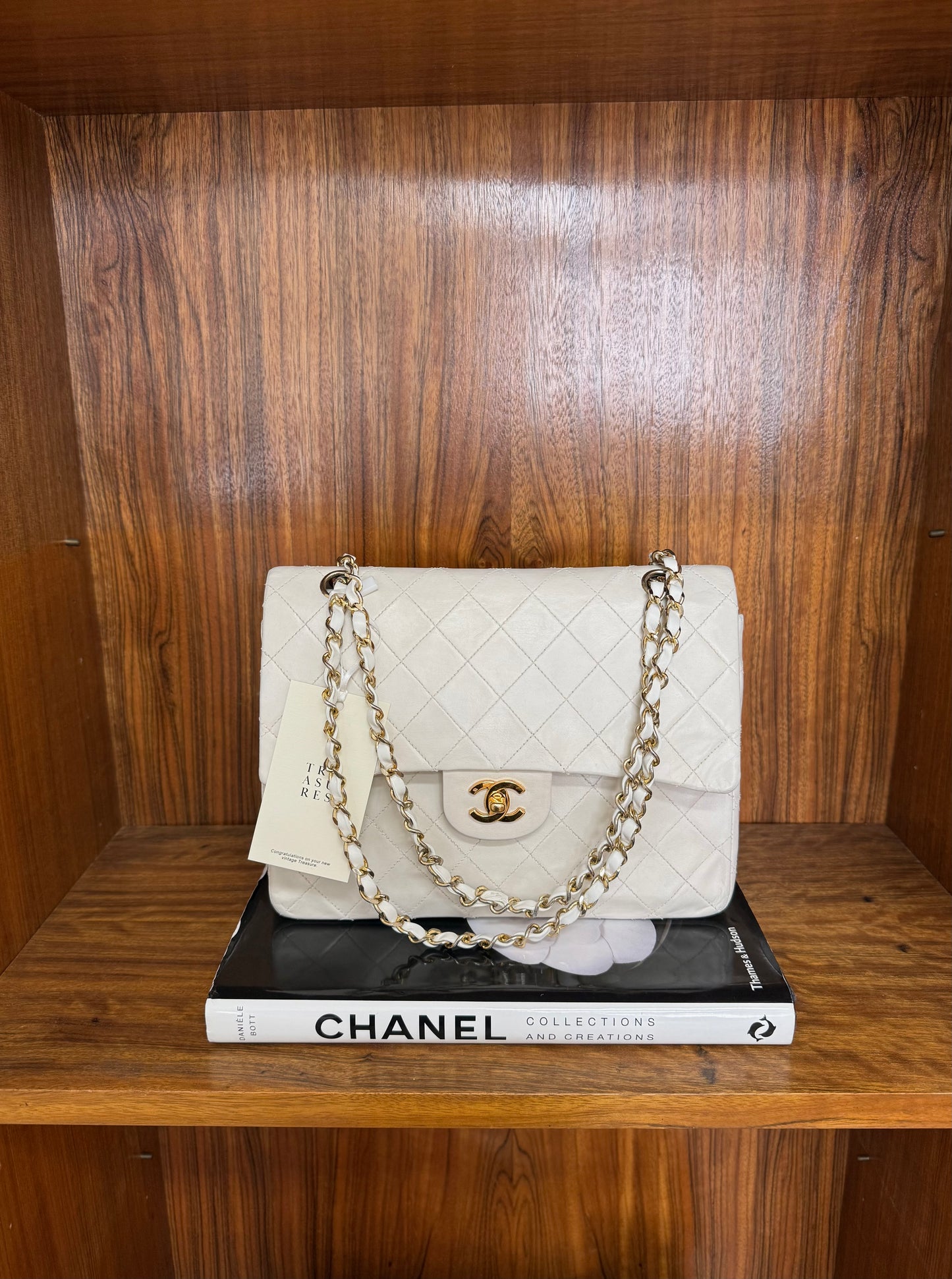 CHANEL CLASSIC DOUBLE FLAP BAG WHITE MEDIUM TALL 24K GOLD