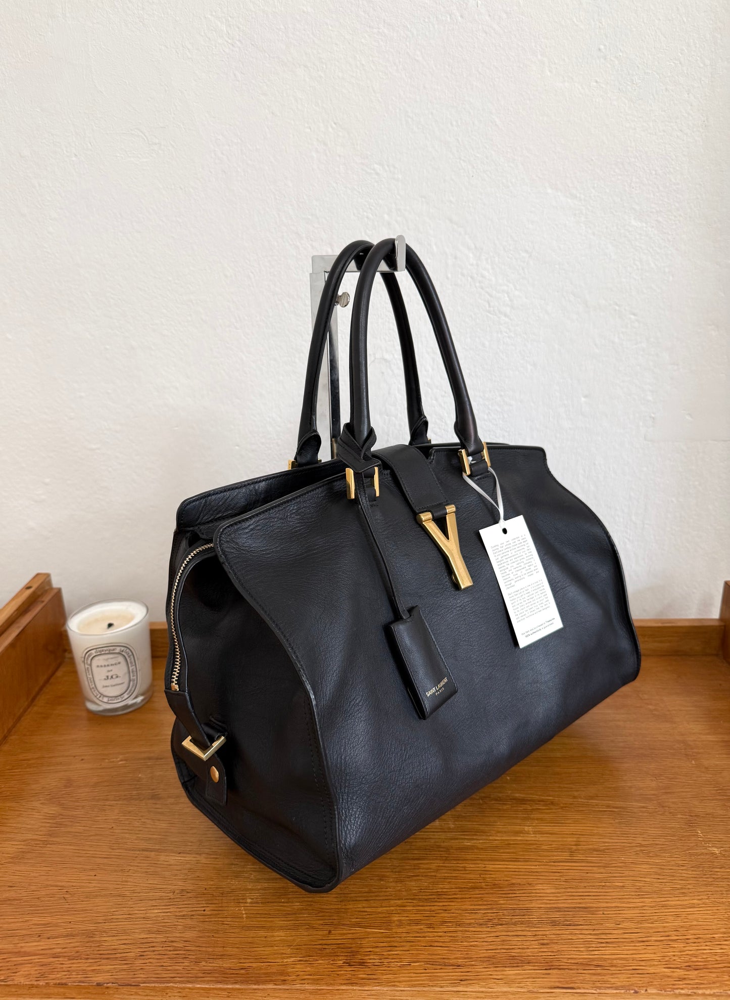 YSL CLASSIC Y CABAS TOTE MEDIUM BLACK