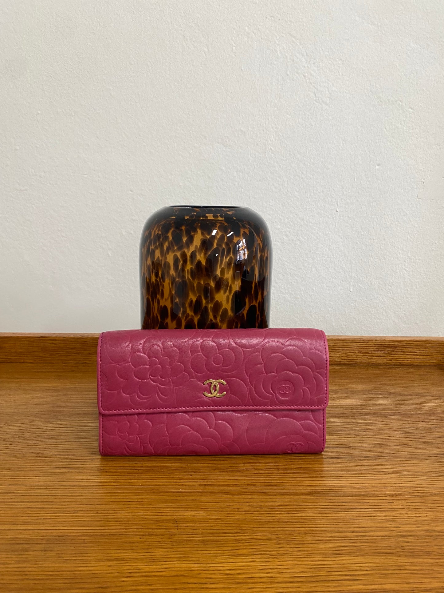 CHANEL WALLET PINK CAMELLIA GOLD