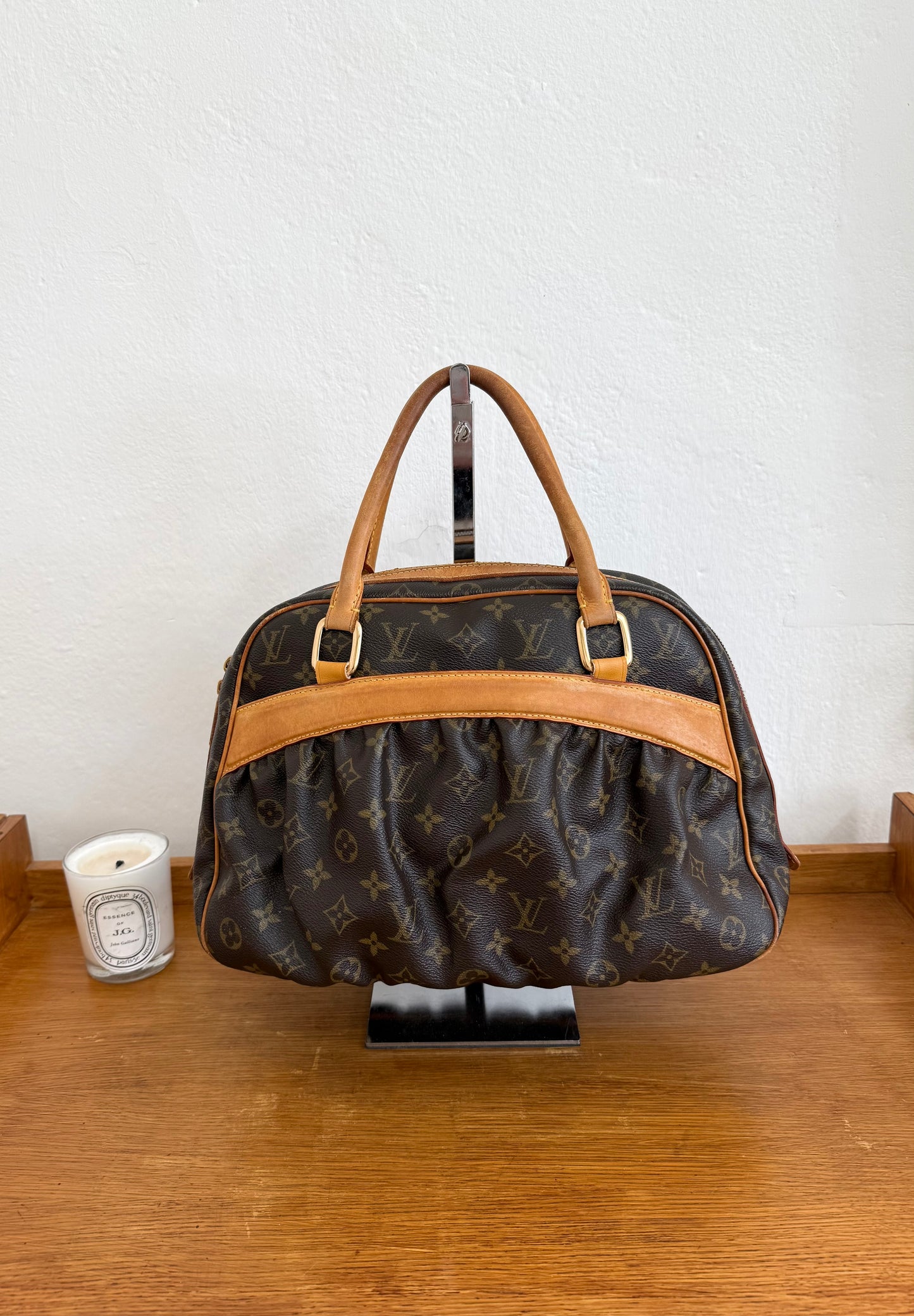 LV MITZI MONOGRAM BAG 301