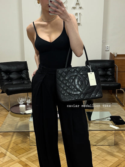 CHANEL CAVIAR MEDALLION TOTE