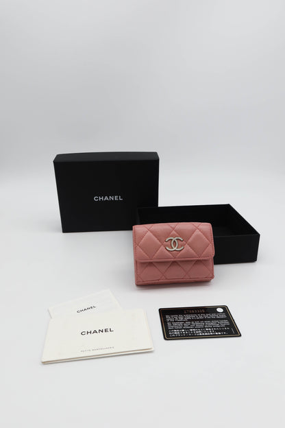 CHANEL 2019 CAVIAR PEARL PINK WALLET